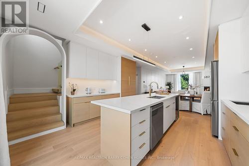 33 Lanark Avenue, Toronto, ON 