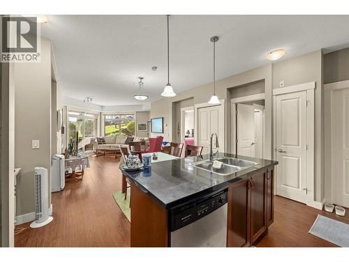 Convenient centre island. - 3545 Carrington Road Unit# 108, West Kelowna, BC 