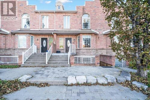426 Brock Street N, Whitby, ON 