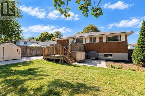 33 Bellingham Drive, Hamilton, ON 