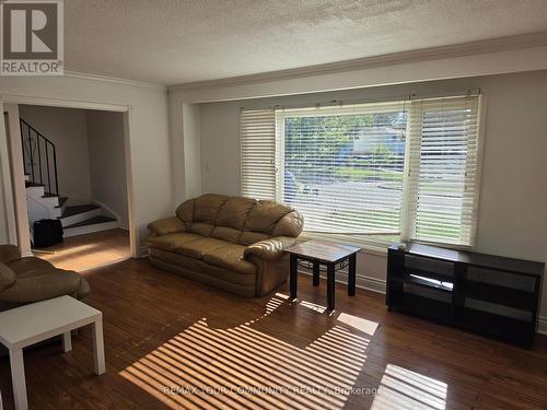 926 Ivy Court, Oshawa, ON 