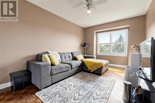 1 Edenbridge Drive, Vaughan, ON 