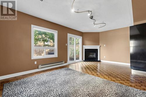 1 Edenbridge Drive, Vaughan, ON 