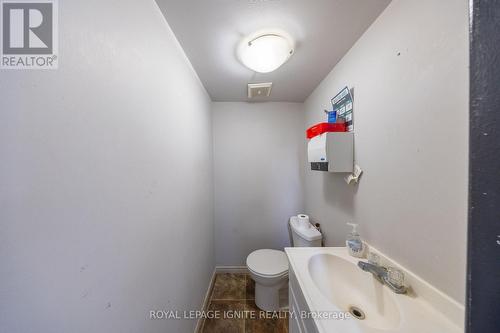 9 Clappterton Street, Barrie, ON 