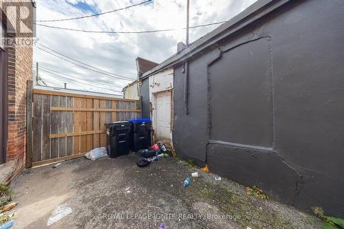9 Clappterton Street, Barrie, ON 