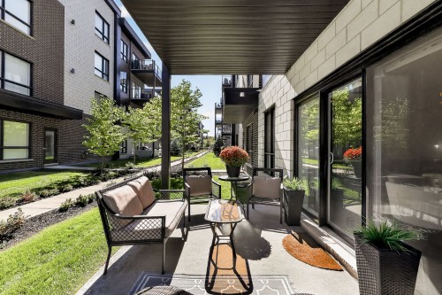 Terrasse - 103-425 Av. De La Belle-Dame, La Prairie, QC 