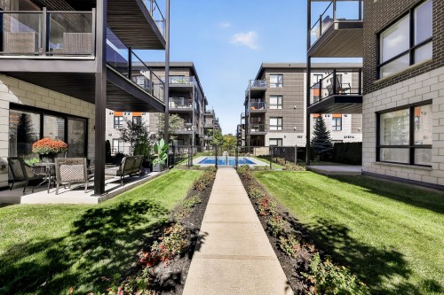 Cour - 103-425 Av. De La Belle-Dame, La Prairie, QC 