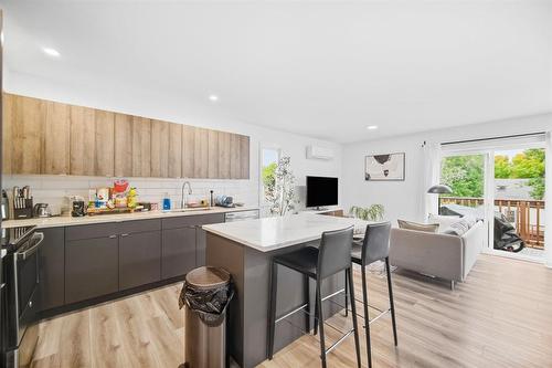 Upper 2 bed 1 bath suite - 583 Cote Street, Winnipeg, MB 