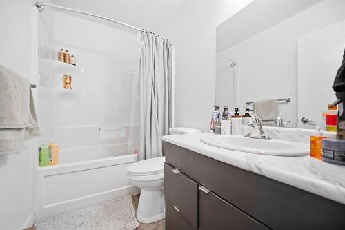 Upper 2 bed 1 bath suite - 583 Cote Street, Winnipeg, MB 