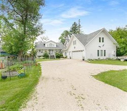 9 Pine Street, St Clements, MB 