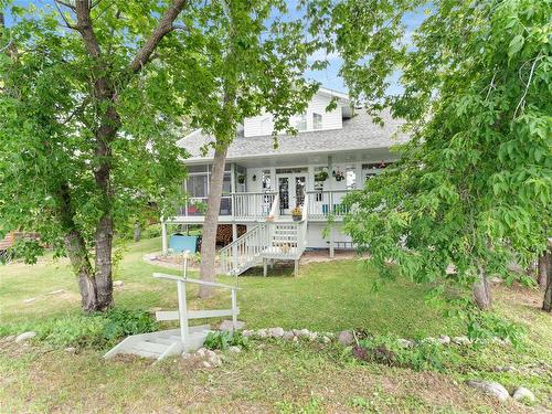 9 Pine Street, St Clements, MB 