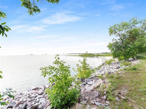 9 Pine Street, St Clements, MB 