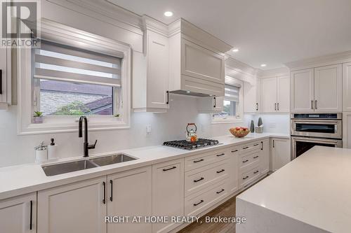 260 Louis Drive, Mississauga, ON 
