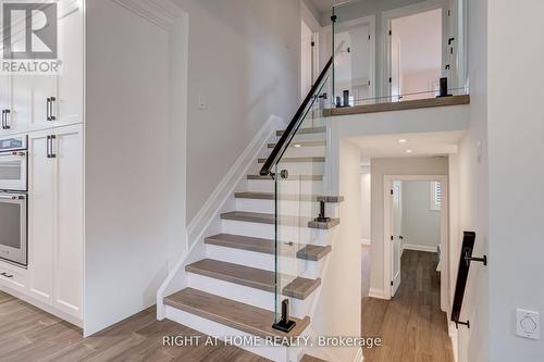 260 Louis Drive, Mississauga, ON 