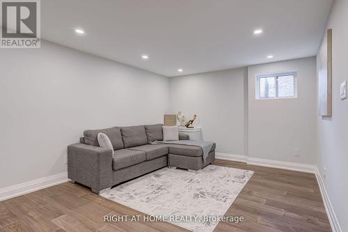 260 Louis Drive, Mississauga, ON 