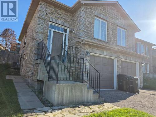 LOWER - 35 FOREST DALE DRIVE , Barrie, Ontario L4M 6M7 3