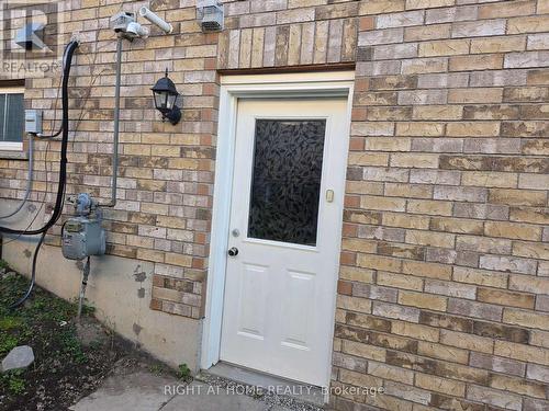 LOWER - 35 FOREST DALE DRIVE , Barrie, Ontario L4M 6M7 5