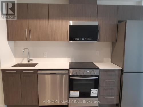 45 - 871 SHEPPARD AVENUE W , Toronto, Ontario M3H 0E8 3