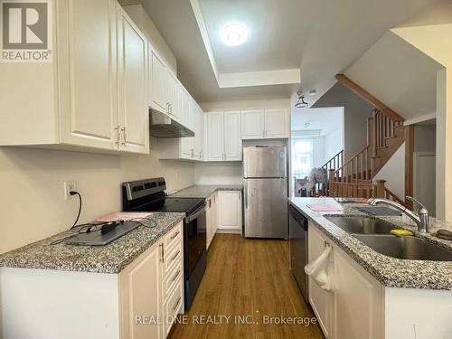 22 ANDALUSIA LANE , Markham, Ontario L6E 0V3 4