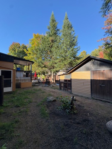 Cour - 4500 Rue Paré, Rawdon, QC 