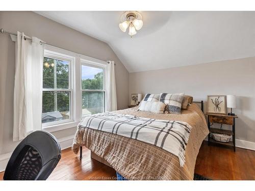 2457 Turner, Windsor, ON 