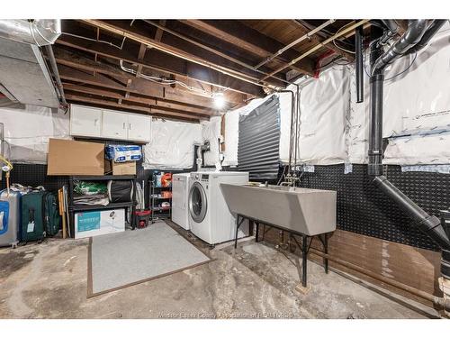 2457 Turner, Windsor, ON 