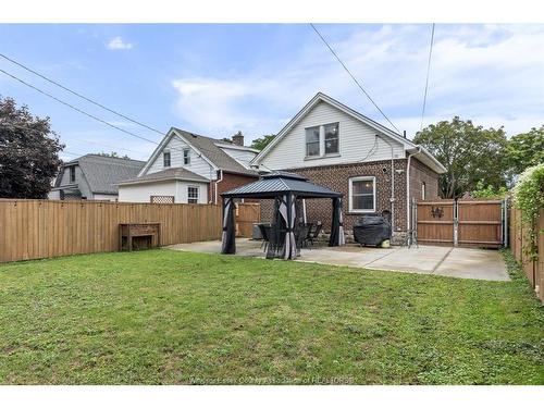 2457 Turner, Windsor, ON 