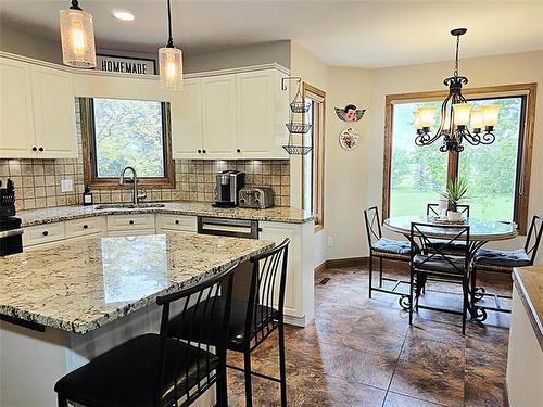 106 River Dr, Selkirk, MB 