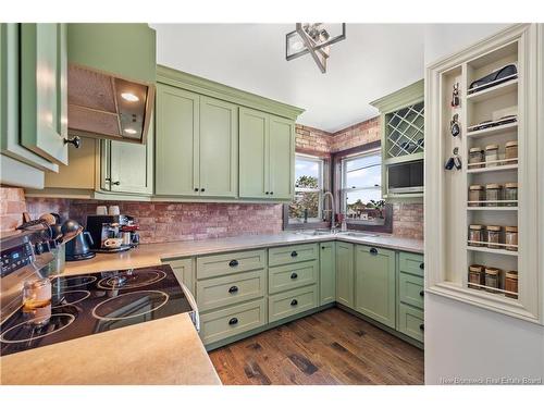 401 Montgomery Ave, Riverview, NB 