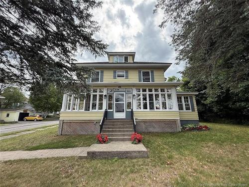 12 Matheson Ave, Edmundston, NB 