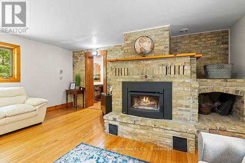 Fireplace w/insert - 83342 Scott Line, North Huron (Blyth), ON 
