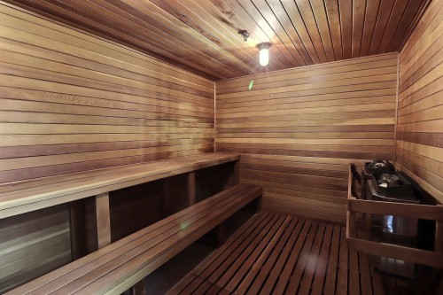 Sauna - 304-1923 Rue Des Hiboux, Saguenay (Chicoutimi), QC 