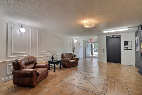 Hall d'entrée/Vestibule - 304-1923 Rue Des Hiboux, Saguenay (Chicoutimi), QC 