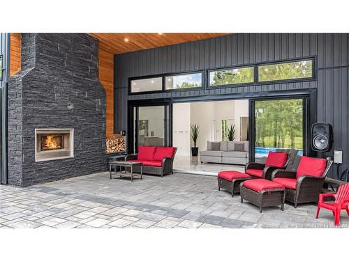 55 Clearbrook Dr, Charters Settlement, NB 