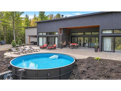 55 Clearbrook Dr, Charters Settlement, NB 