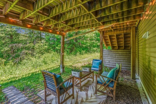 Extérieur - 273 Ch. De La Colonie, Val-Des-Monts, QC 