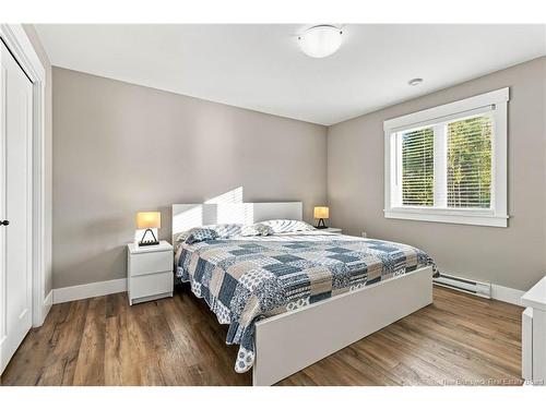 11 Joanne St, Dieppe, NB 