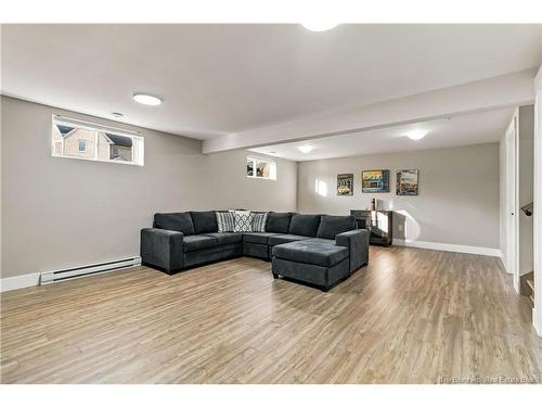 11 Joanne St, Dieppe, NB 