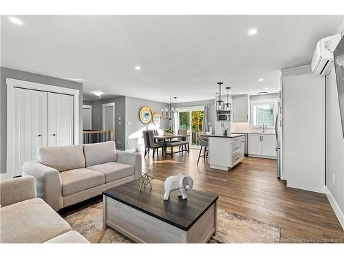 11 Joanne St, Dieppe, NB 