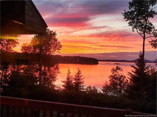 389 Bunker Hill Rd, Wilsons Beach, NB 
