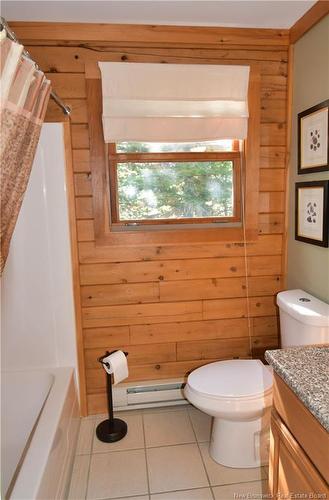 389 Bunker Hill Rd, Wilsons Beach, NB 