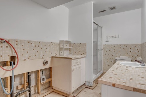 Salle de bains - 8375 Av. Trudelle, Québec (Charlesbourg), QC 