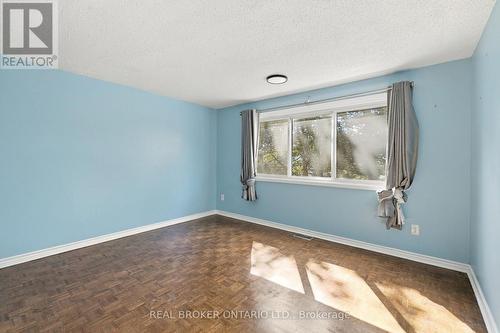 60 Tybalt Crescent, Ottawa, ON 
