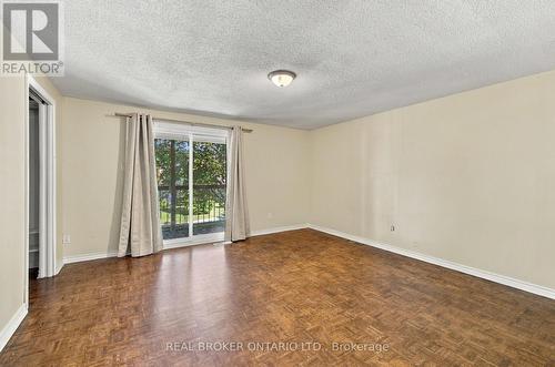 60 Tybalt Crescent, Ottawa, ON 