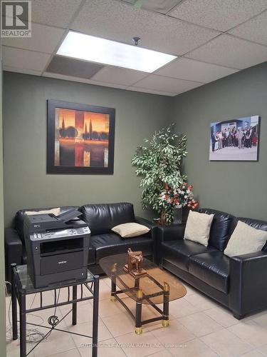 8 - 2355 Derry Road E, Mississauga, ON 