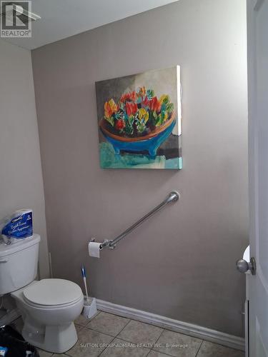 8 - 2355 Derry Road E, Mississauga, ON 