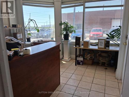 8 - 2355 Derry Road E, Mississauga, ON 