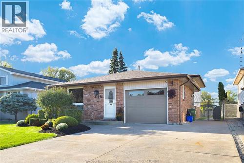 458 Desjardins, Belle River, ON 