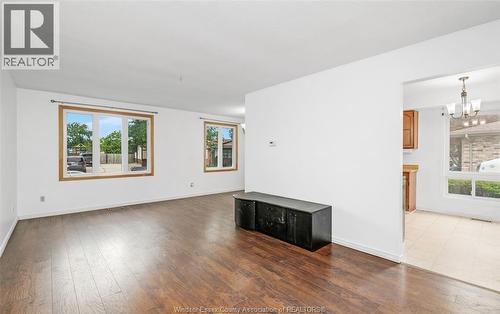 9597 AVERY LANE Unit# UPPER , Windsor, Ontario N8R 2C1 4