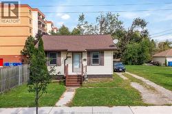 2454 JOS ST. LOUIS AVENUE Windsor, ON N8T 2M5